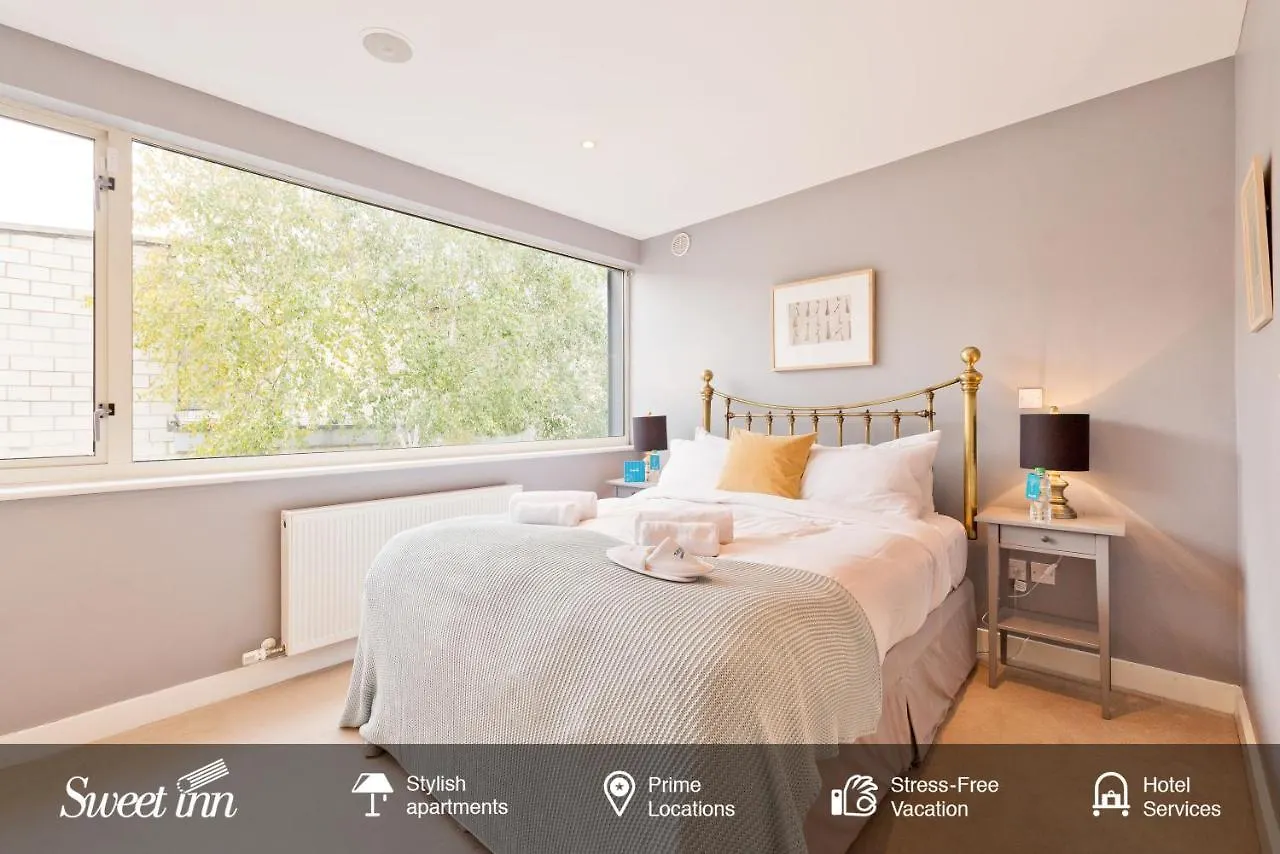 Sweet Inn - Spacious Grand Canal Dublin 0*,  Ireland